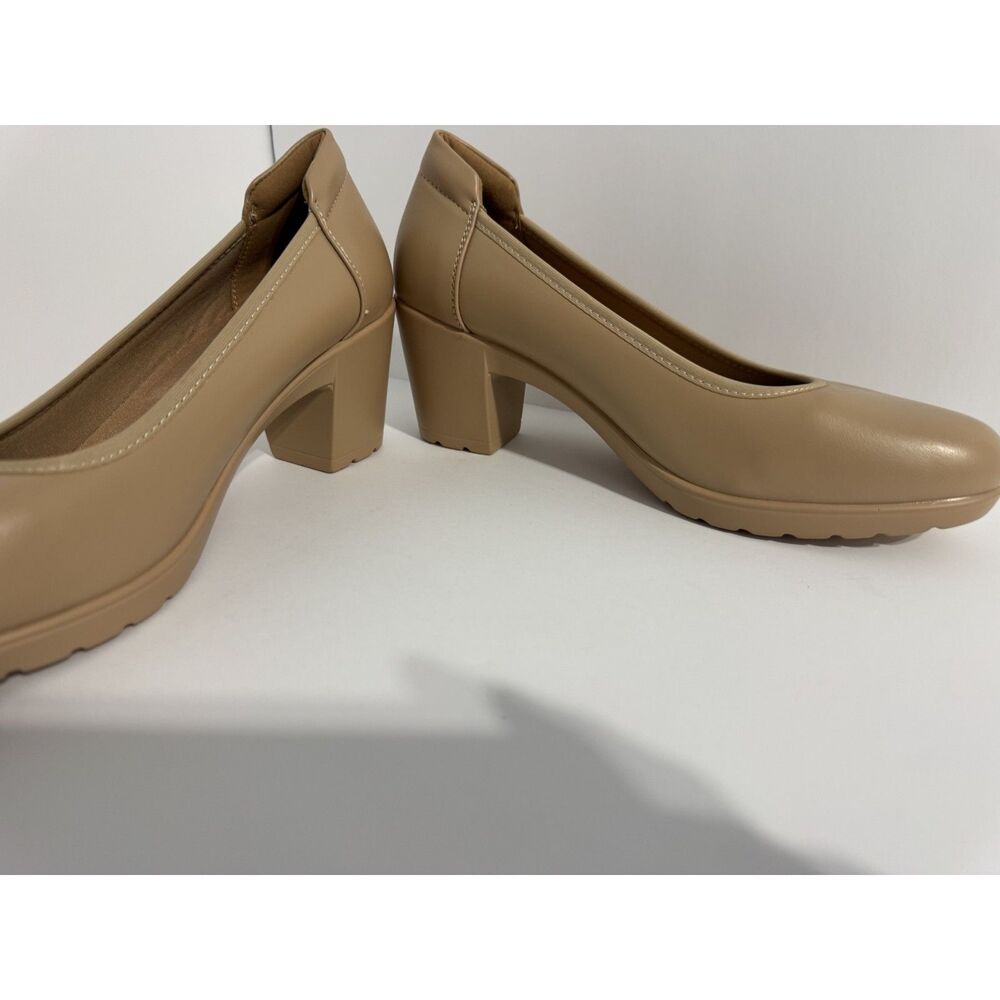 Dream Pairs Chunky Low block heel pump-Nude